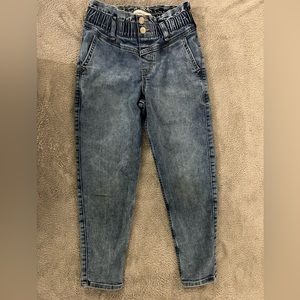 A&F girls “mom” jeans, high rise, size 7/8